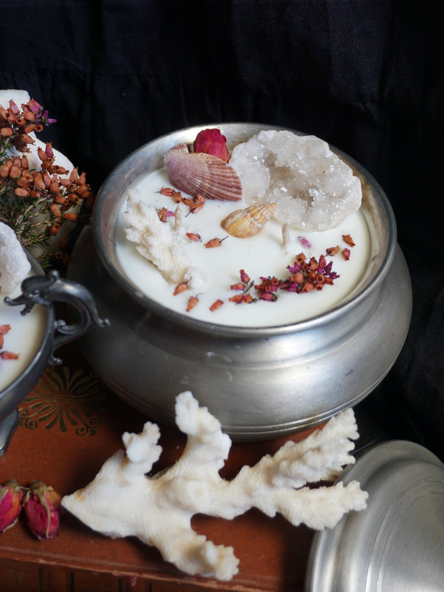 "The Nereids' Lair": Old Rose, Amber, Pear, Vanilla