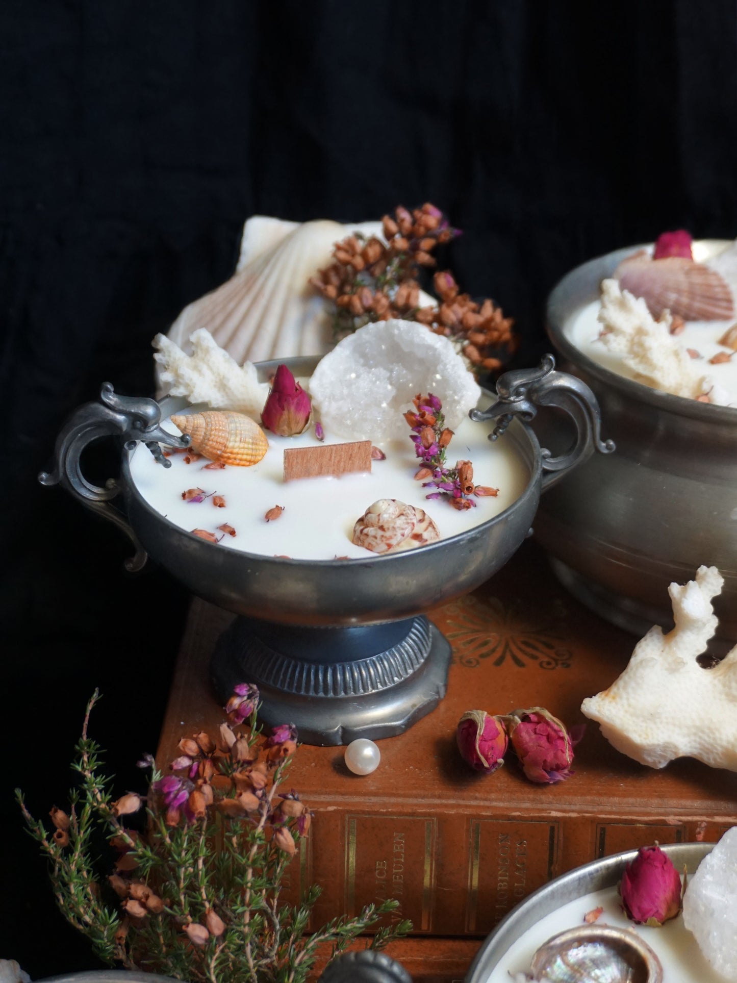 "The Nereids' Lair": Old Rose, Amber, Pear, Vanilla