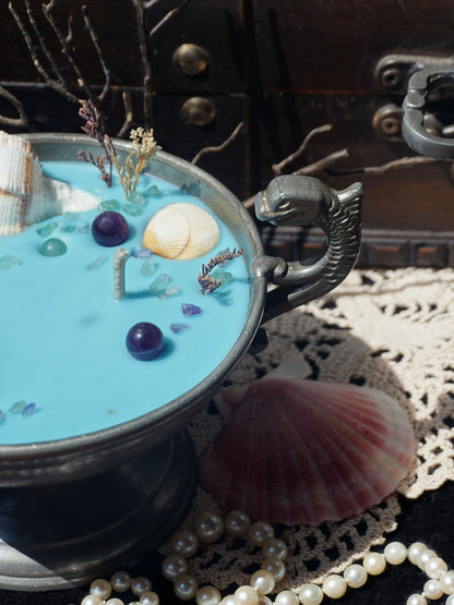"Mermaid's Tear": Grapefruit, Coconut, Sea spray