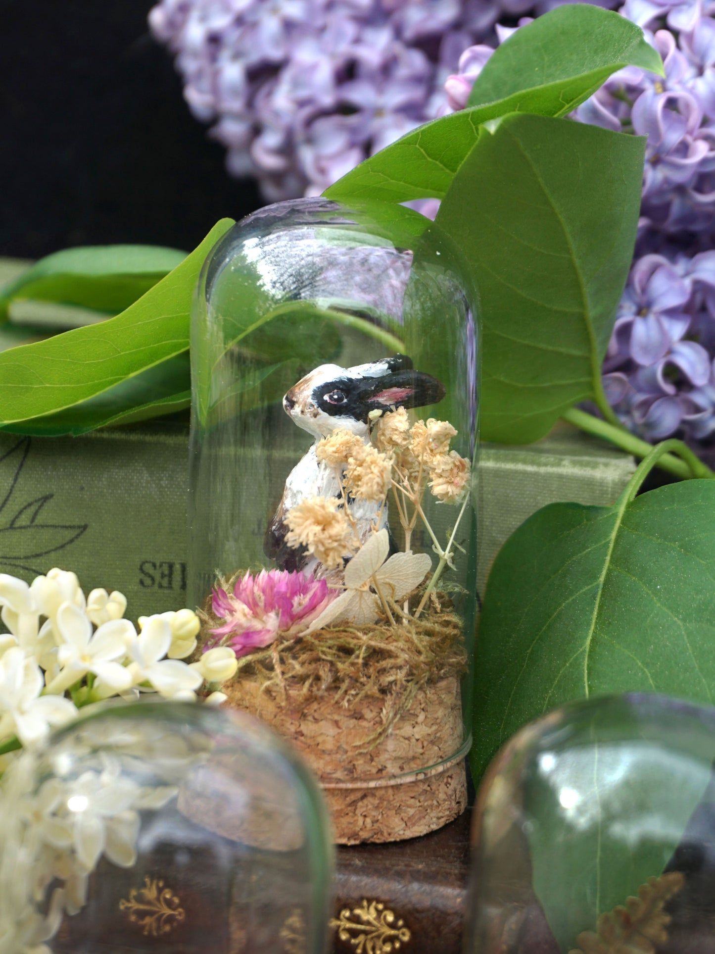 "Compagnons du printemps" : Gardiens du foyer